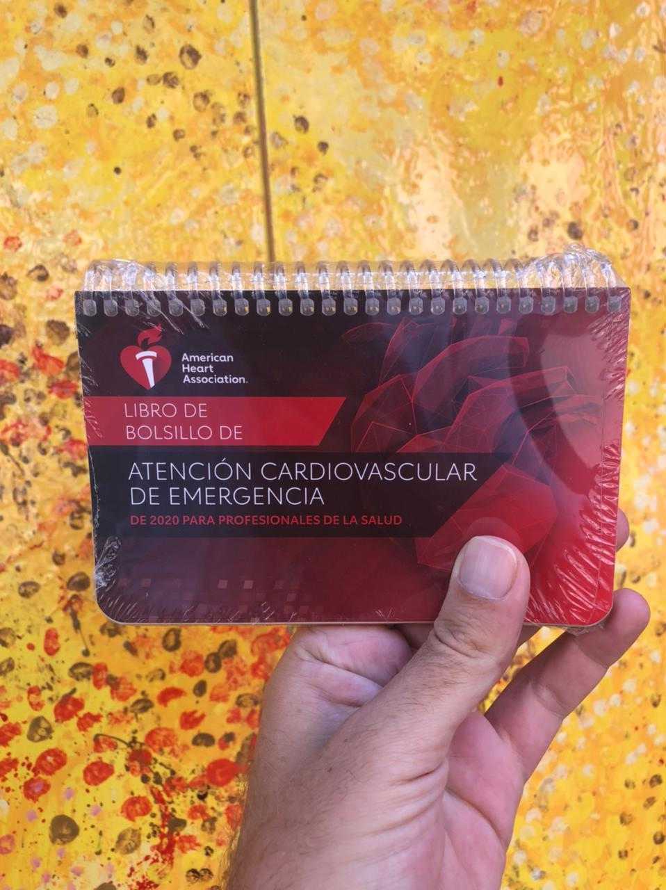 Libro de bolsillo de atención cardiovascular de emergencia