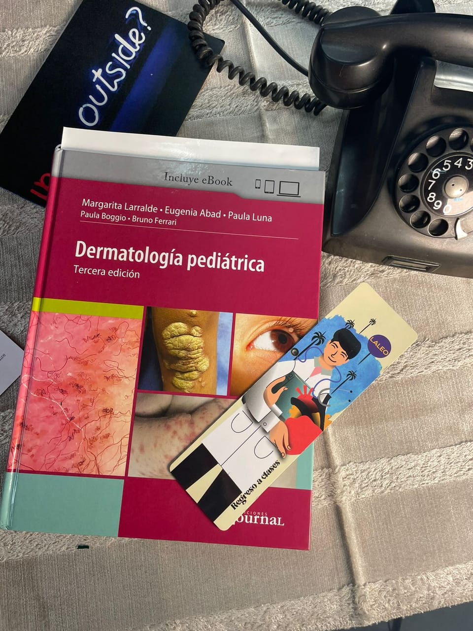 Explorando el Mundo de la Dermatología Pediátrica: Una Inmersión en su Tercera Edición Renovada