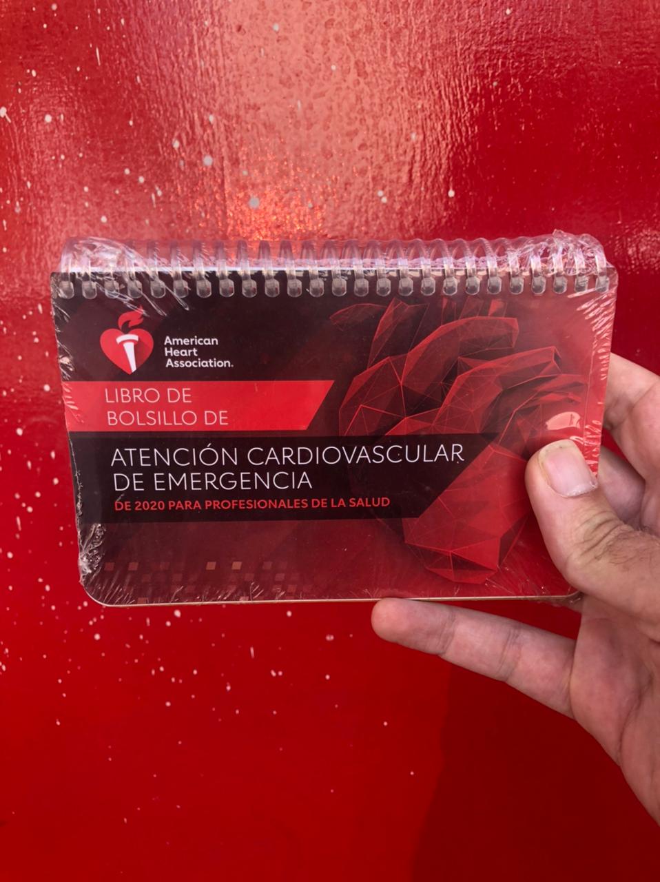 Libro de bolsillo de atención cardiovascular de emergencia