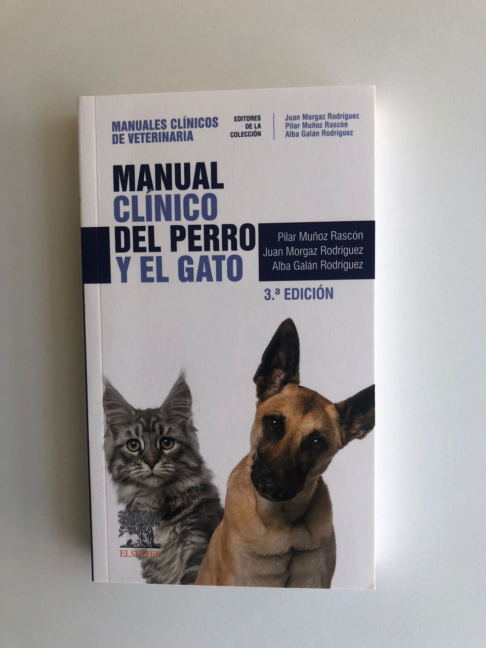 Manual clínico del perro y el gato